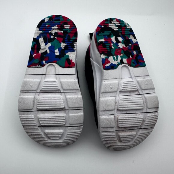 Nike Toddler Air Max Motion 2MC Unisex Black Slip on Sz 6 Child - Picture 10 of 10
